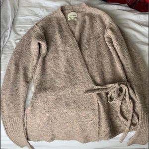 Aritzia knit sweater